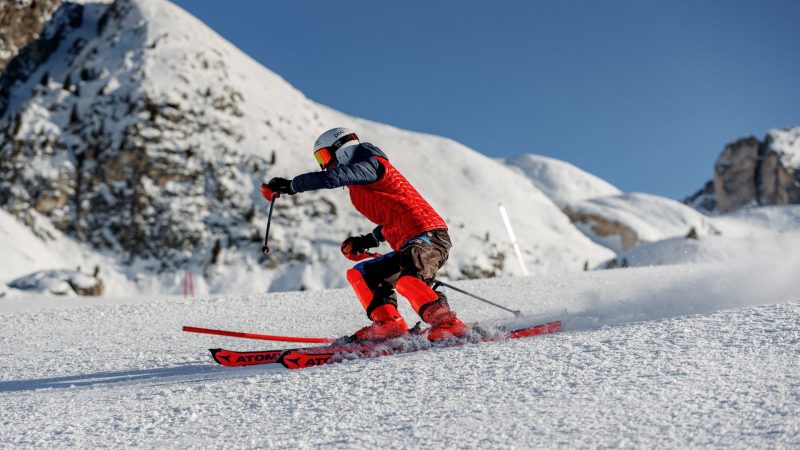 La-Plagne-skieur-neige-montagne